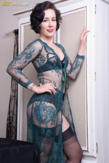 Belle O Hara In Black And Green Lingerie 1