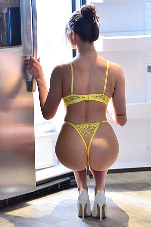 Jewell In Yellow Lingerie