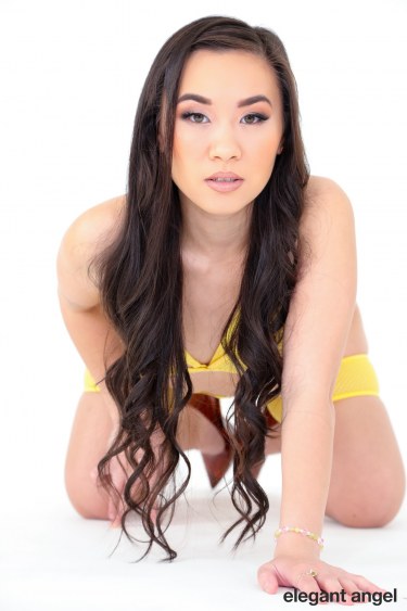 Kimmy Kimm In Yellow Lingerie 8