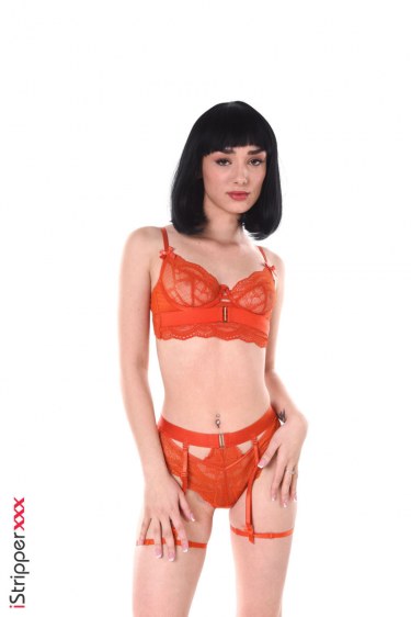 Alice Zaffyre In Light As The Zephyr 2