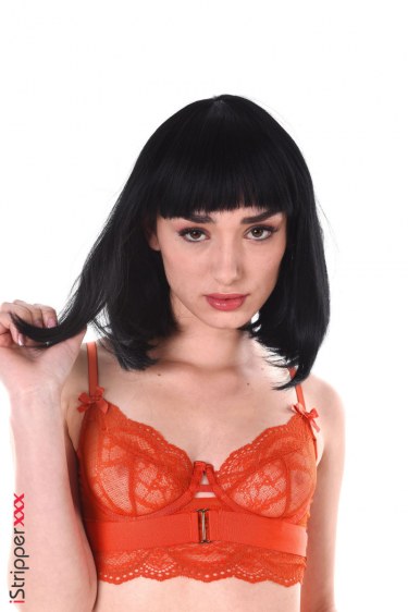 Alice Zaffyre In Light As The Zephyr 3