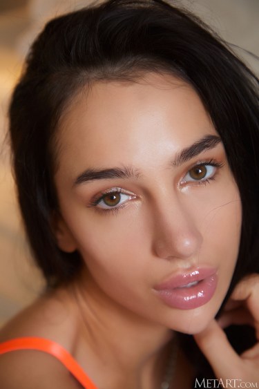 Kama Oxi In Chains And Lace 3