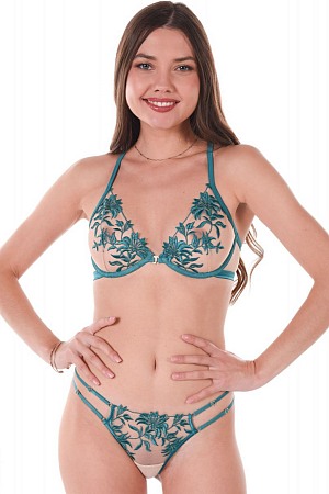 Georgia In Detailed Seduction